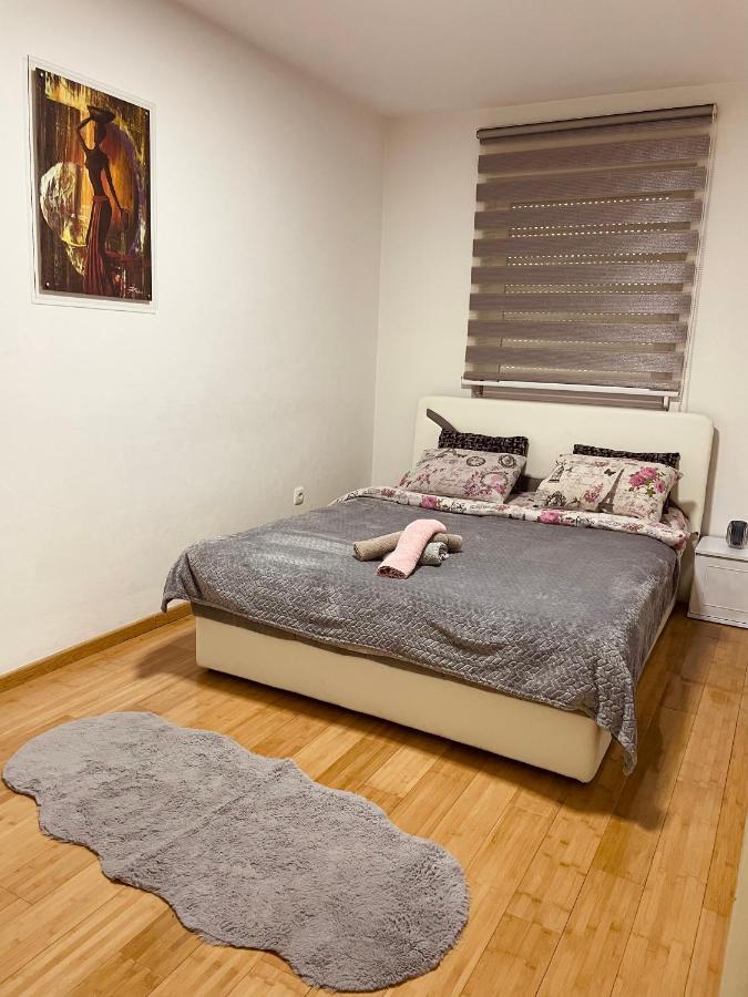 Apartman Royal 1 도보이 외부 사진